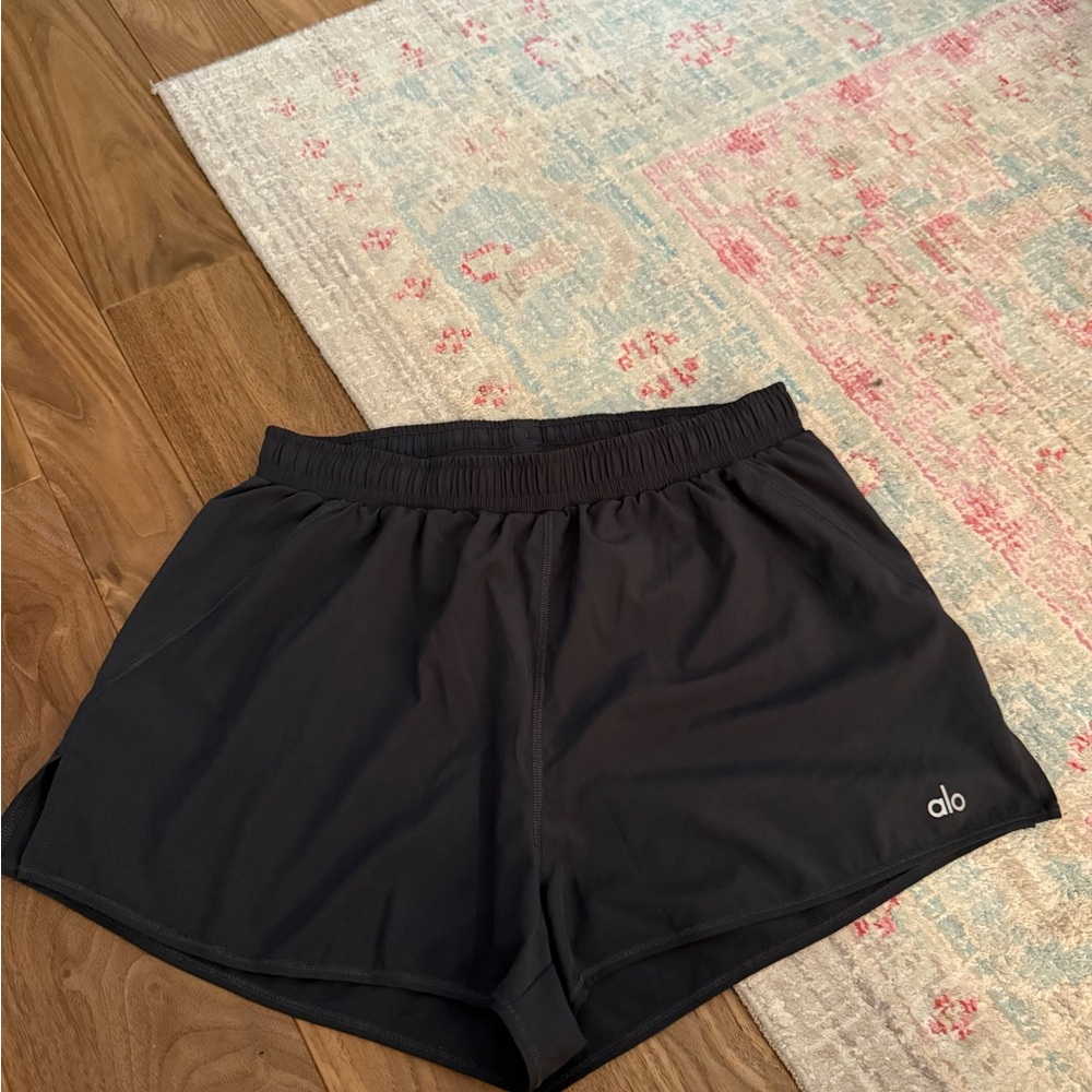 ALO Yoga Women's Charcoal Athletic Shorts